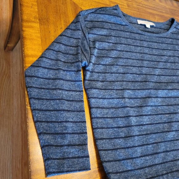 LOFT Blue Striped Mixed Fabric Top - Picture 5 of 10